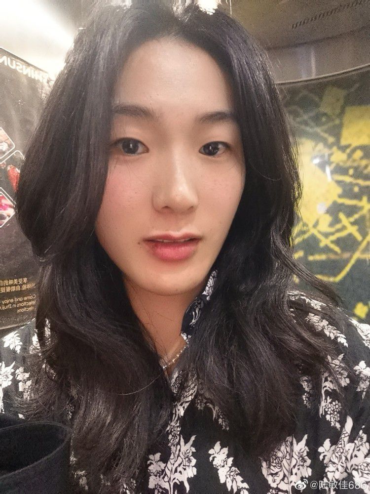 “莱万是巴萨所能拥有的最好的9号球员。